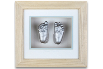 Baby Feet Solid Cast.